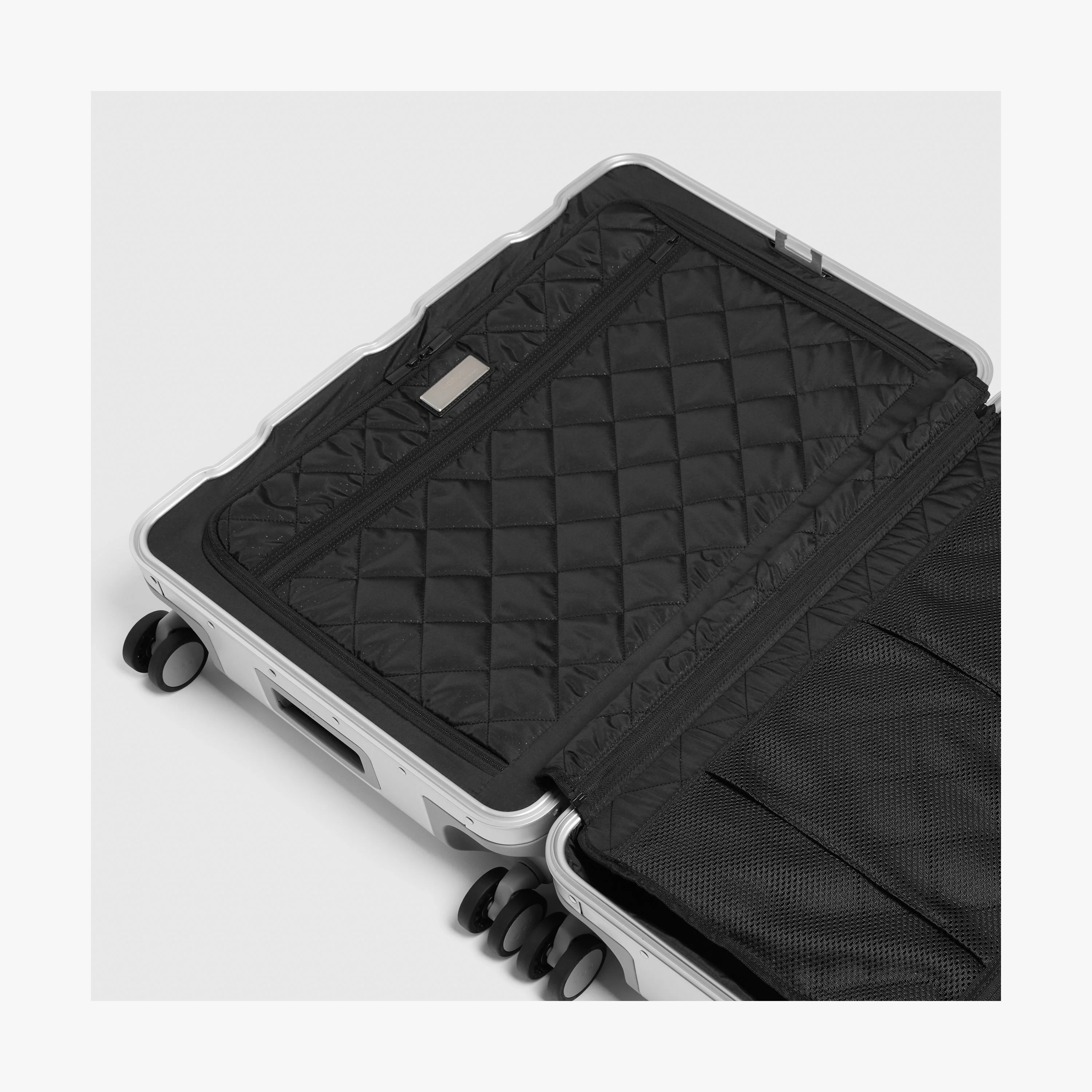 Aluminum Check-In Medium - Image 45