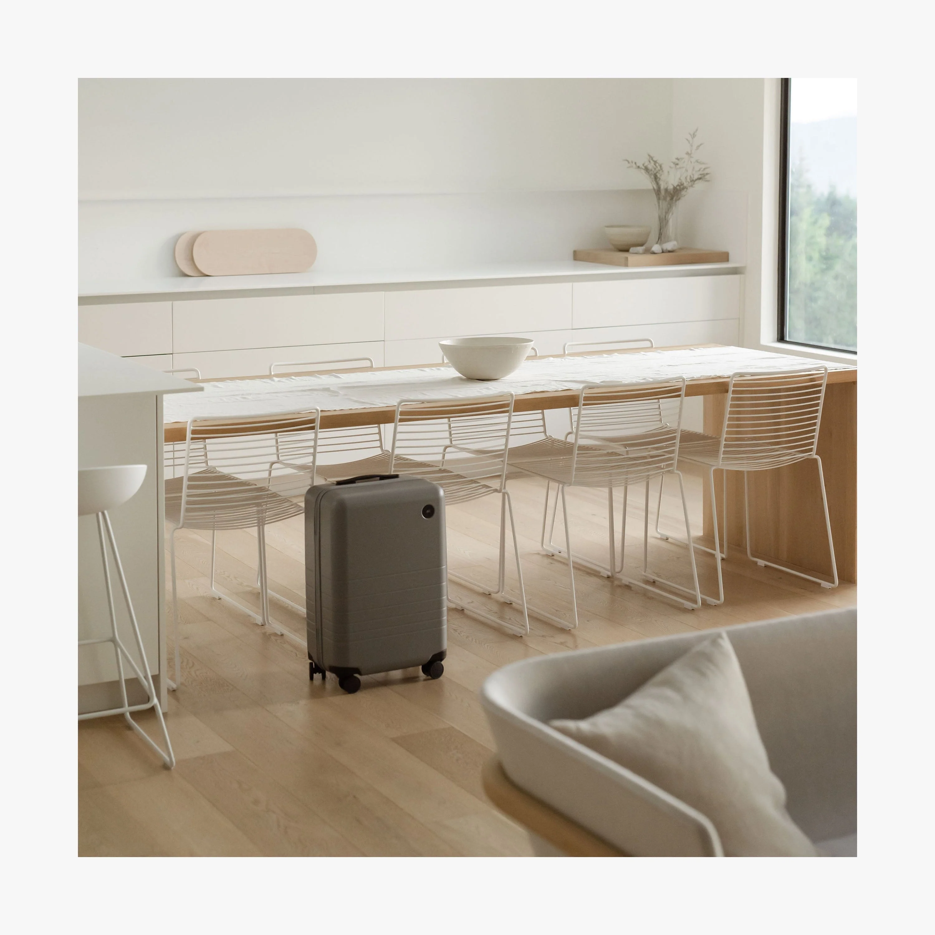 Carry-On Plus - Image 135