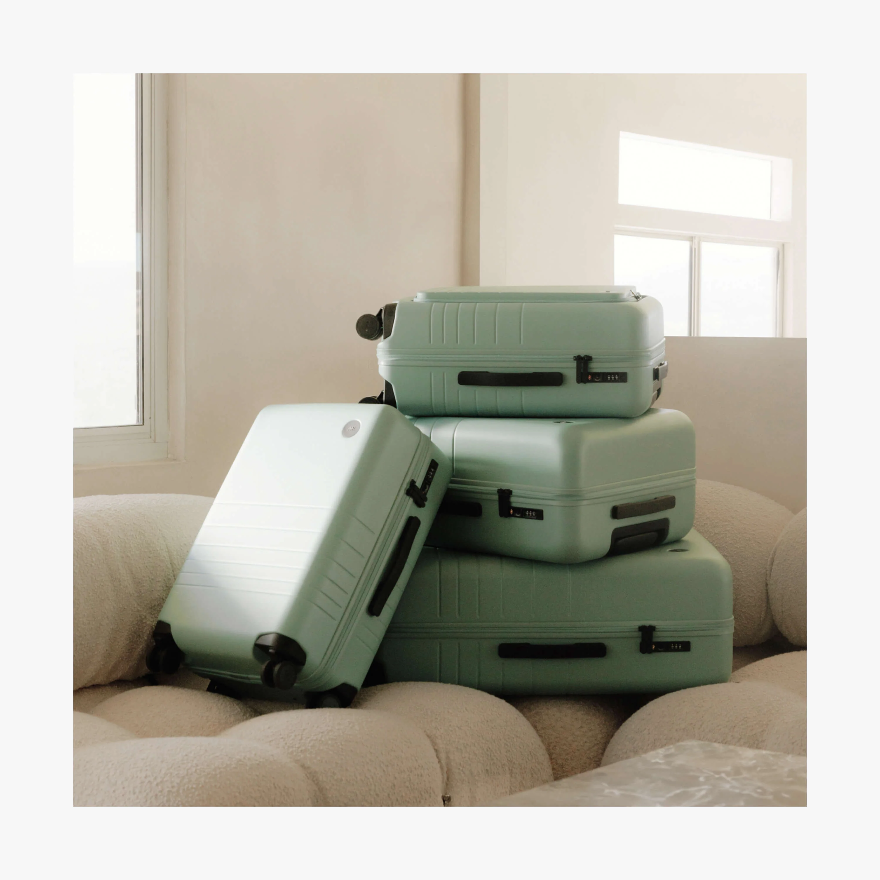 Carry-On Pro Plus - Image 113